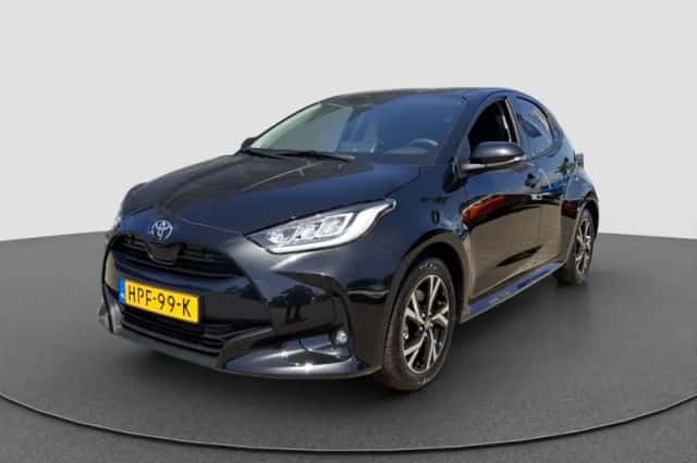 Toyota Yaris (2025) thumbnail 1