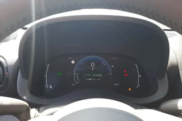 Toyota Yaris (2025) thumbnail 6