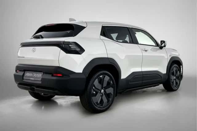 Toyota Urban_Cruiser (2026) thumbnail 2