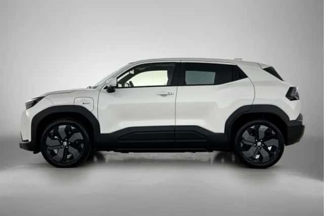 Toyota Urban_Cruiser (2026) thumbnail 3