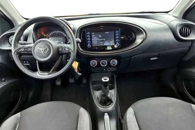 Toyota Aygo (2022) thumbnail 4