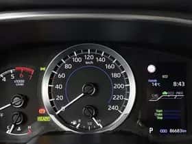 Toyota Corolla_Touring_Sports (2022) thumbnail 5