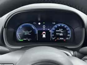 Toyota Yaris (2026) thumbnail 9