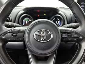 Toyota Yaris (2020) thumbnail 17