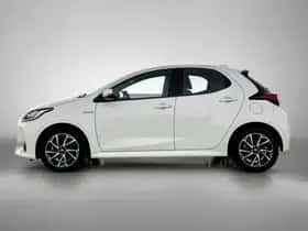 Toyota Yaris (2020) thumbnail 3