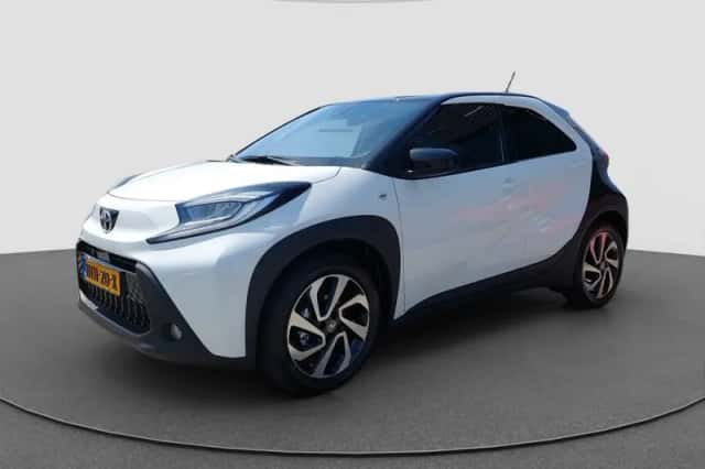 Toyota Aygo (2025) thumbnail 1
