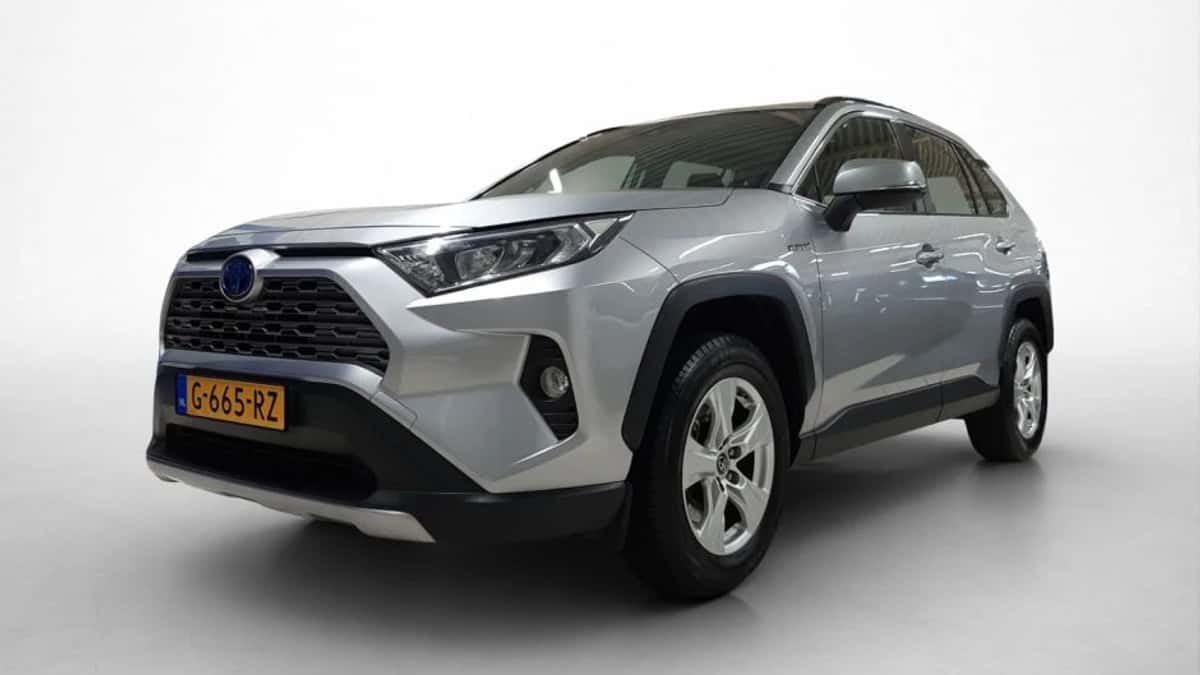 Toyota RAV4 (2019) — foto 1