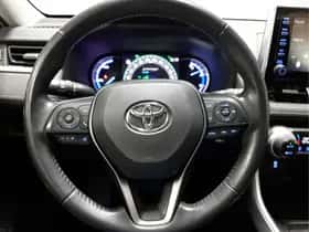 Toyota RAV4 (2019) thumbnail 17