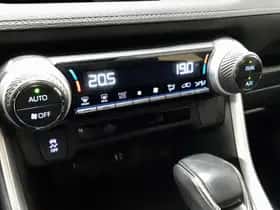 Toyota RAV4 (2019) thumbnail 25