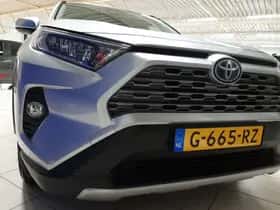 Toyota RAV4 (2019) thumbnail 32