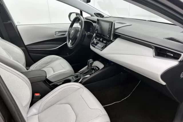 Toyota Corolla_Touring_Sports (2020) thumbnail 6