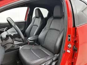 Toyota Yaris (2021) thumbnail 15