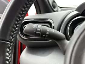 Toyota Yaris (2021) thumbnail 28