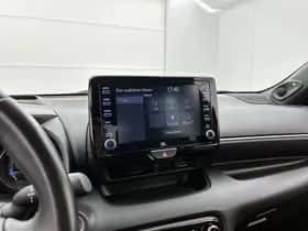 Toyota Yaris (2021) thumbnail 30