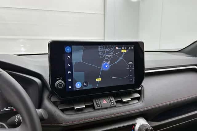 Toyota RAV4 (2025) thumbnail 6