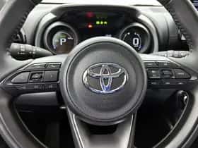 Toyota Yaris (2023) thumbnail 18