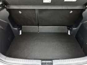 Toyota Yaris (2023) thumbnail 29