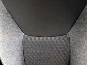 Toyota Yaris (2023) thumbnail 34