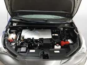 Toyota Prius (2016) thumbnail 21