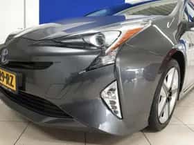 Toyota Prius (2016) thumbnail 32