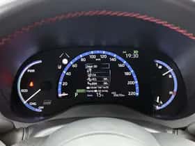 Toyota Yaris_Cross (2024) thumbnail 5