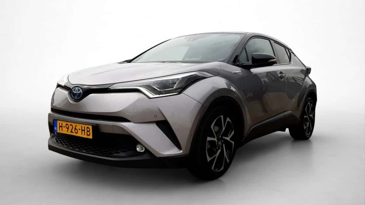 Toyota C-HR (2020) — foto 1