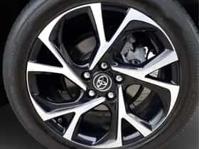 Toyota C-HR (2020) thumbnail 29