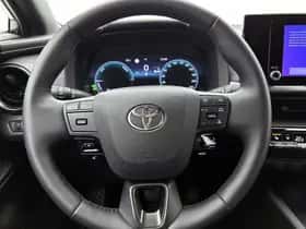Toyota C-HR (2024) thumbnail 17