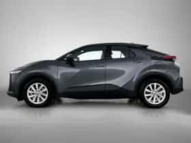 Toyota C-HR (2024) thumbnail 3