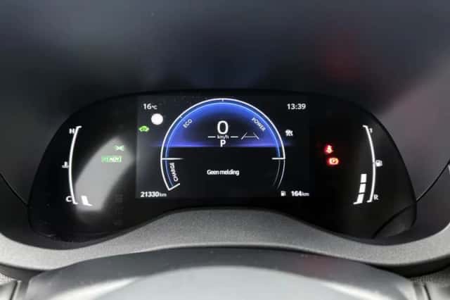 Toyota Yaris (2025) thumbnail 5