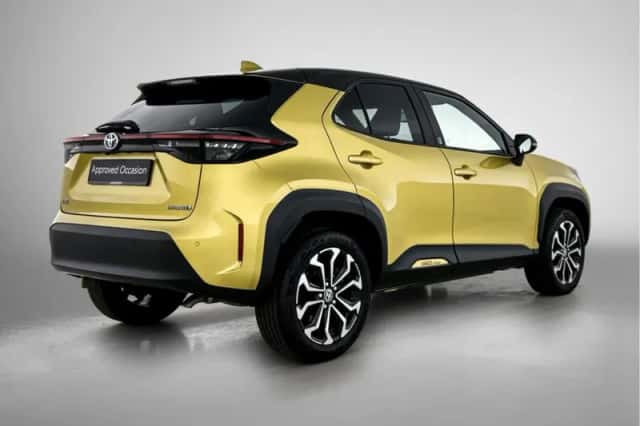 Toyota Yaris_Cross (2023) thumbnail 2