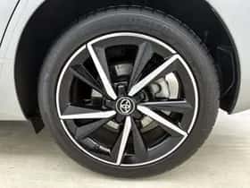 Toyota Auris (2018) thumbnail 23