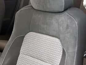 Toyota Auris (2018) thumbnail 32