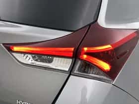 Toyota Auris (2018) thumbnail 33
