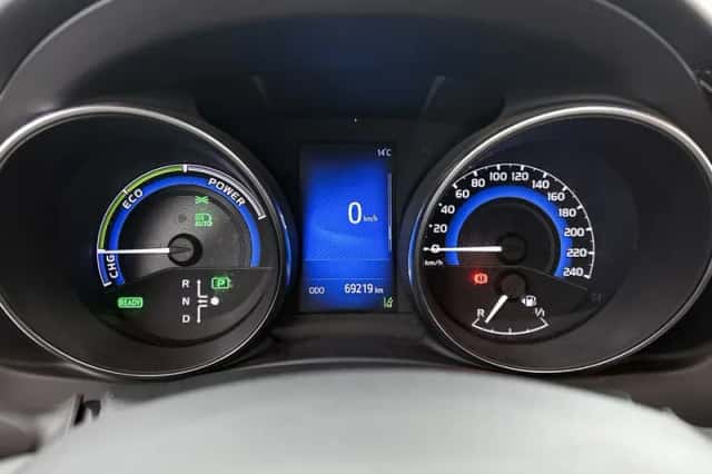 Toyota Auris (2018) thumbnail 5