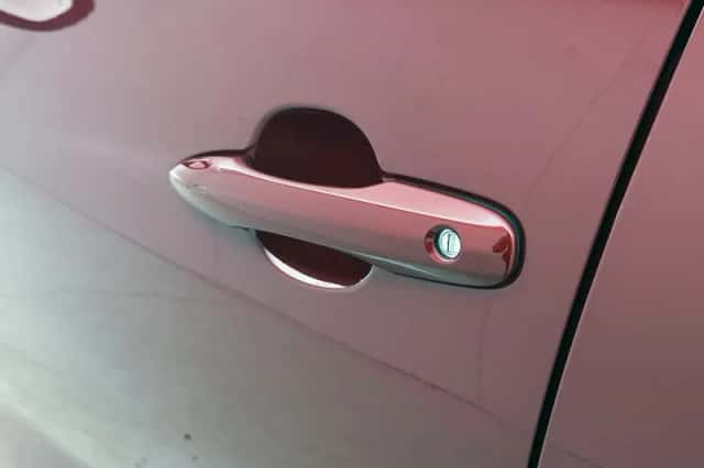 Toyota Yaris (2024) thumbnail 5