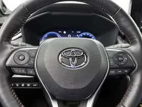 Toyota RAV4 (2023) thumbnail 17