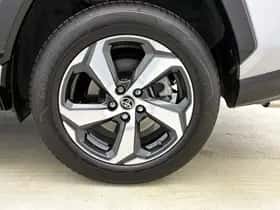 Toyota RAV4 (2023) thumbnail 25