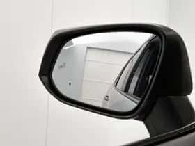 Toyota RAV4 (2023) thumbnail 39