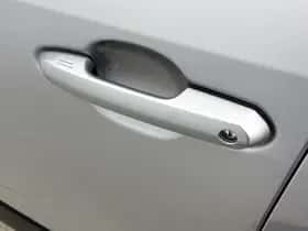 Toyota RAV4 (2023) thumbnail 40