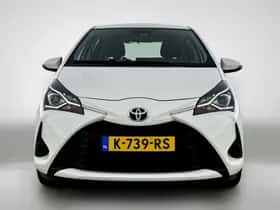Toyota Yaris (2018) thumbnail 18
