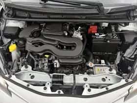 Toyota Yaris (2018) thumbnail 29