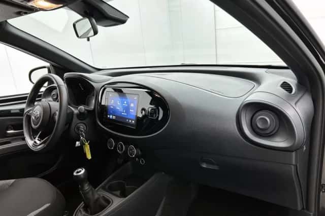 Toyota Aygo (2025) thumbnail 6