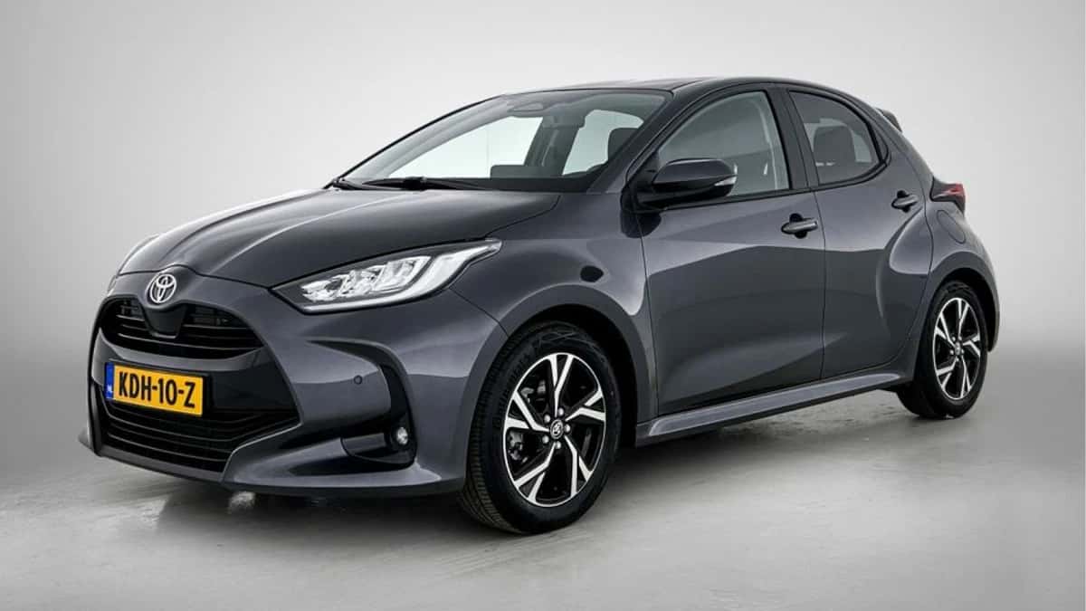 Toyota Yaris (2025) — foto 1
