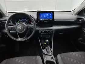 Toyota Yaris (2025) thumbnail 4