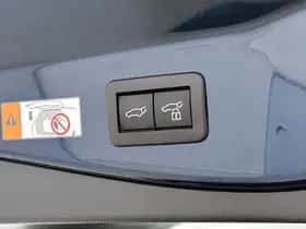Toyota C-HR (2024) thumbnail 25