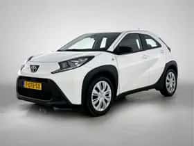 Toyota Aygo (2023) thumbnail 1