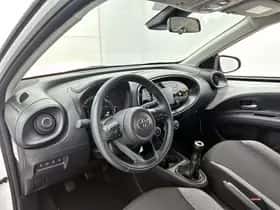 Toyota Aygo (2023) thumbnail 32