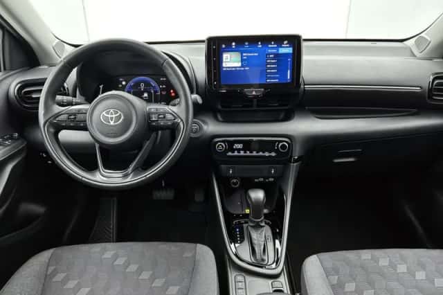 Toyota Yaris (2025) thumbnail 4