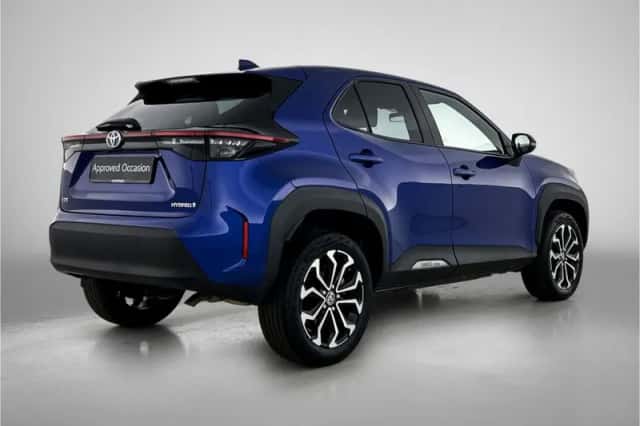 Toyota Yaris_Cross (2022) thumbnail 2